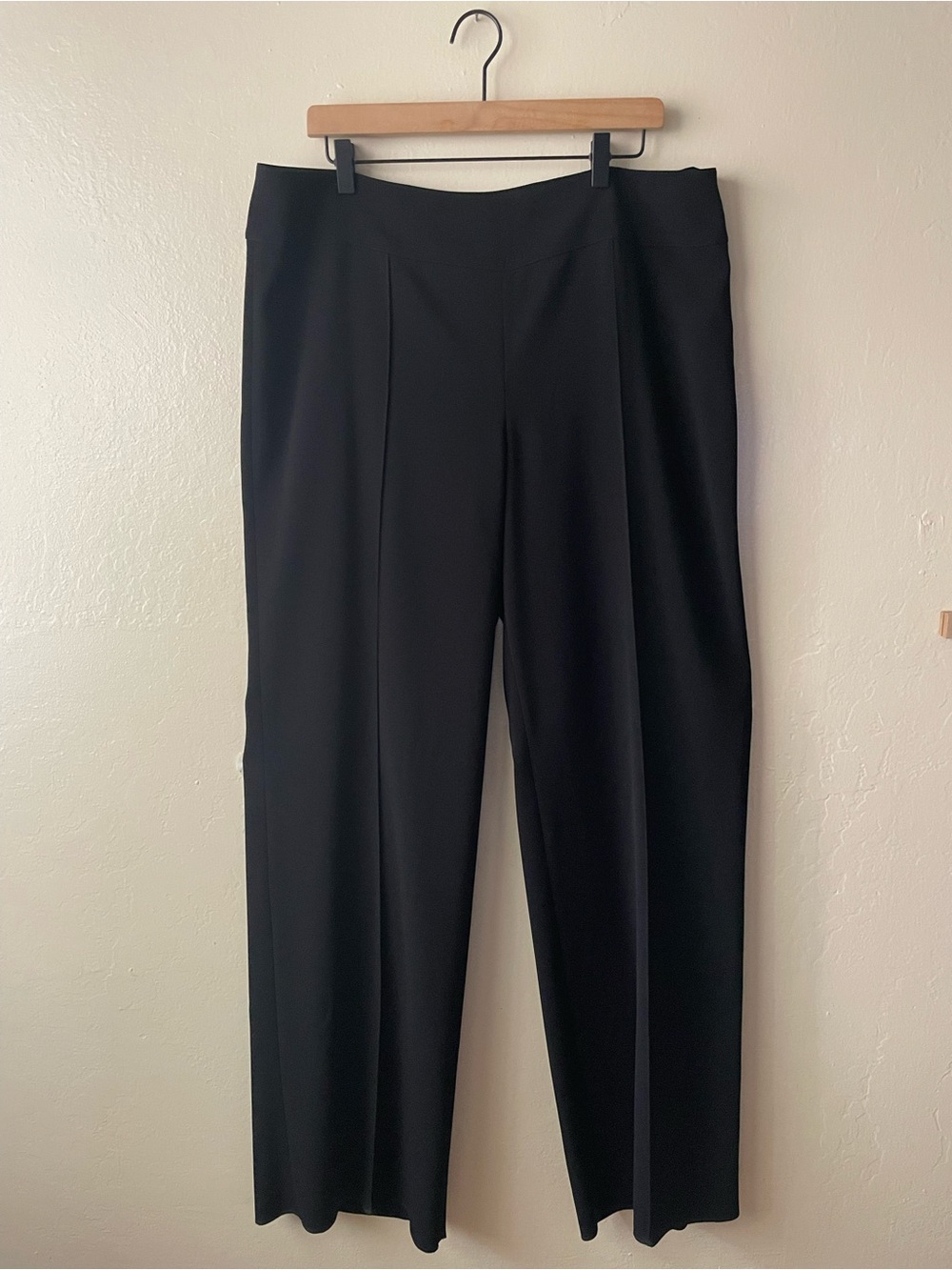 ST.John black caviar straight leg trousers pants